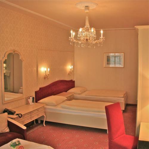 Pertschy Palais Hotel Vienna Room photo