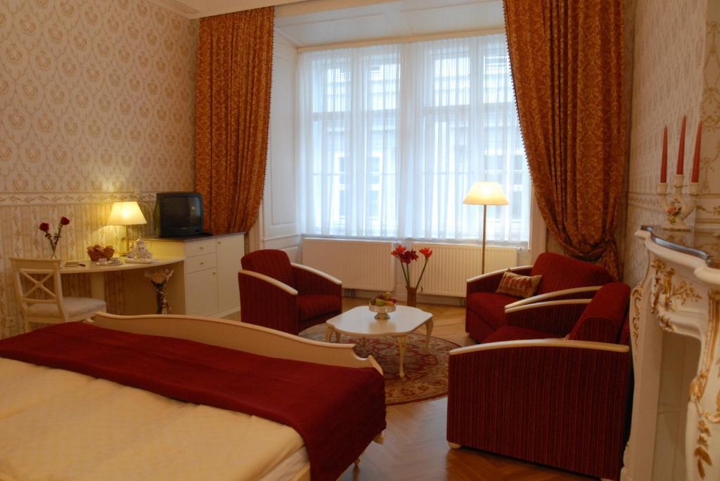 Pertschy Palais Hotel Vienna Room photo
